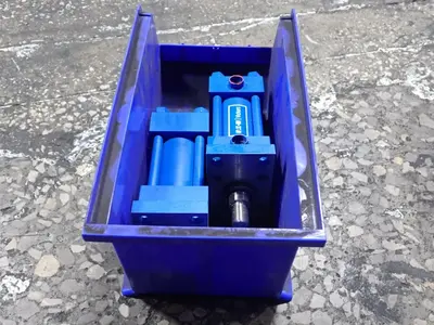 Eaton  Hydraulic Cylinder