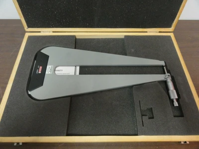 SPI 13-820-6 Deep Throat Micrometer 0-1" 0.0001" w/ Wooden Case