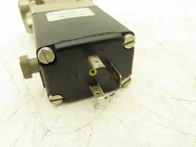 Burkert 5282 A Stainless Solenoid Valve 230V 2-Way G1/2" Normally closed