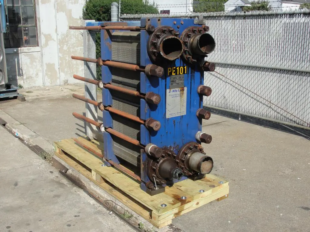 SPC8801  Heat Exchanger 663.25 sq.ft. Alfa Laval plate heat exchanger