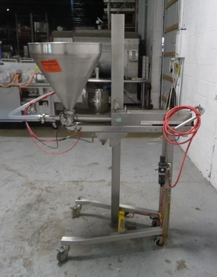 Used 1999 UNIFILLER UNIVERSAL 1000 Depositors California US | BakeryEquipment.com #1554777