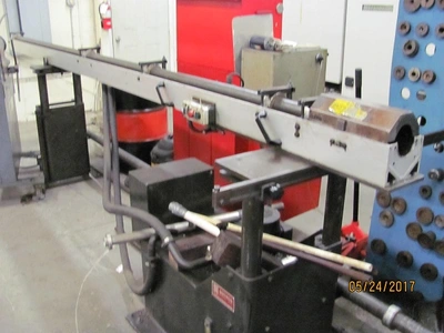 USED 2011 DOOSAN PUMA