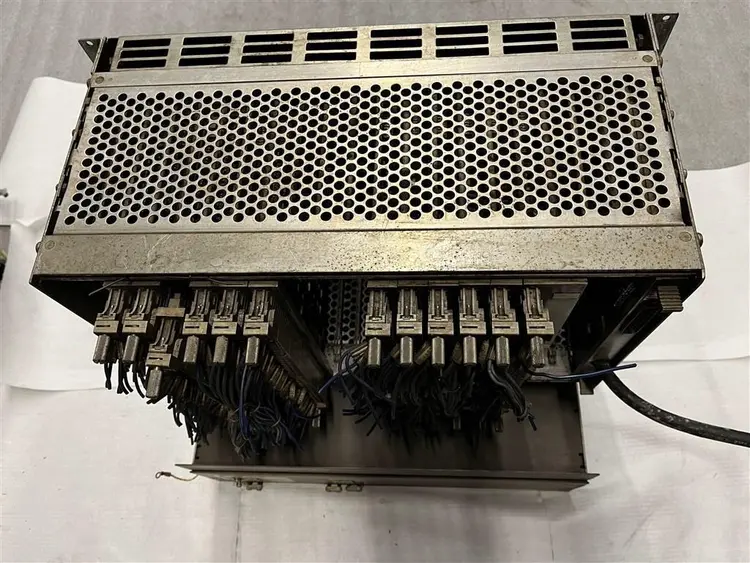 Used SIEMENS SIEMENS SIMATIC RACK S5 6ES5184-3UA11 Misc Electrical & Power Parts BE | Apt International N.V #363703