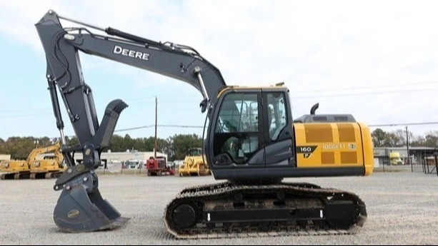 USED 2025 Deere 160 P-TIER