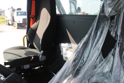 New | in-Stock 2027 FREIGHTLINER 114SD PLUS Rolloff Trucks Texas US | Roll Off Truck World #1507657