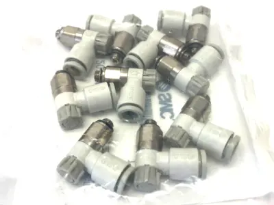 NEW SMC ONE-TOUCH FLOW CONTROL VALVE FITTING 6MM OD TUBE