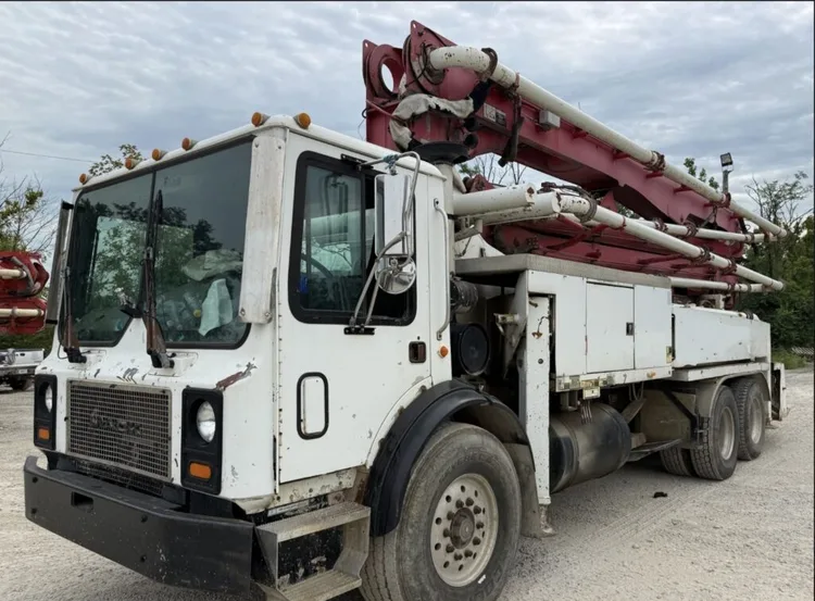 Used 2005 PUTZMEISTER BSF36Z.16H Concrete Pumps Colorado US | Concrete Pump Depot #1557863