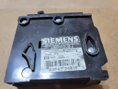 Used SIEMENS Q115 Circuit Breakers British Columbia CA | Lenmark #1488949