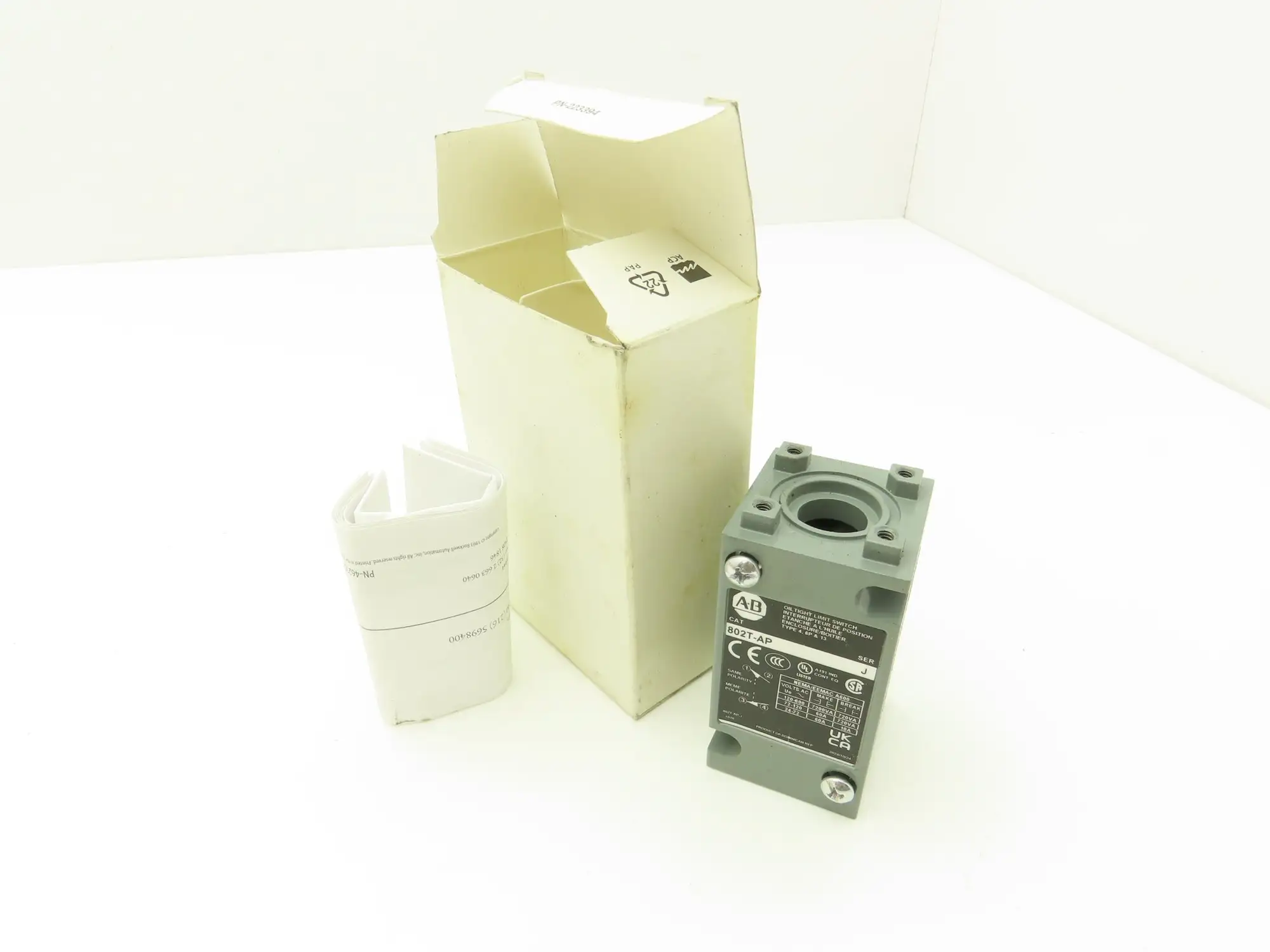 Allen Bradley 802T-AP Oiltight Limit Switch Ser J  -No Operating Head