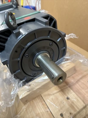 NEW Siemens 1ph7105-2jf00-0bb3