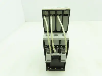 Siemens 3RT1627-1A Motor Starter Contactor Aux Contacts 690V 36A 3Ph 230V Coil