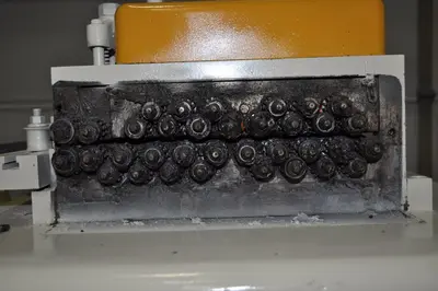 6" x .062" CWP 17 Roll Straightener