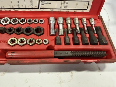 Used _UNKNOWN_ _UNKNOWN_ Taps & Dies Michigan US | Miedema Asset Management Group #1371921
