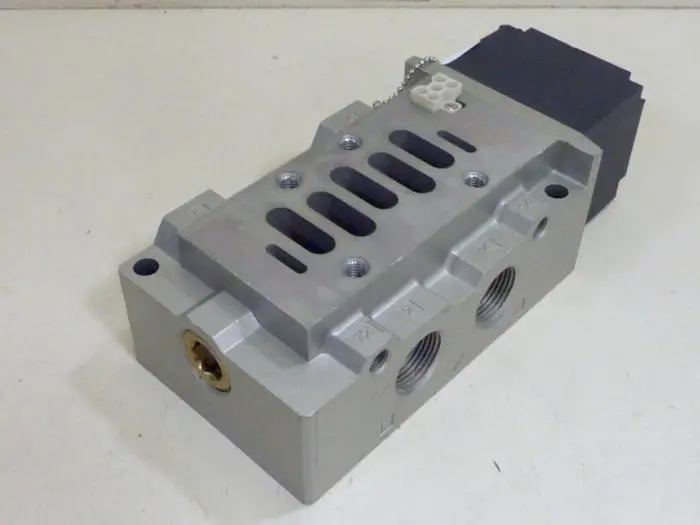 Used SMC US4486 Valves/Fittings Michigan US | Ideal Machinery #582727