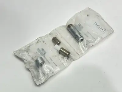 105 A002-600 10.0 | Fischer Connectors  Series 105 Locking Coax Plug 104037 - New