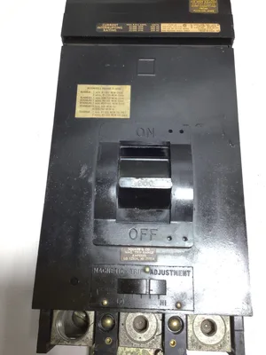 Square D LA-Series I-Line Molded Case Circuit Breaker