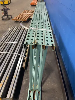 48" X 96" Pallet Racking  - Tear Drop
