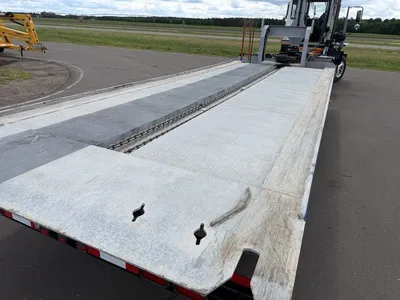 Used 2015 LANDOLL 342 TRAVELING AXLE TRAILERS 32 Chassis Minnesota US | Carco Truck & Equipment #1514024