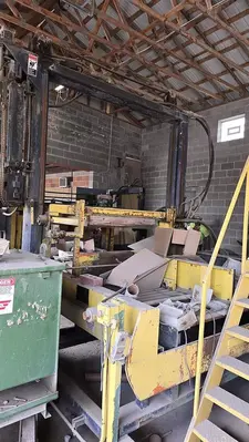 Used 1988 BESSER LITHIBAR _UNKNOWN_ Block Making Machines Quebec CA | DIT Equip #1412392