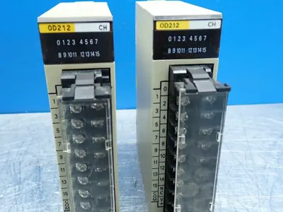 Used OMRON C200HOD212 Input / Output Modules | HGR 24 #733518