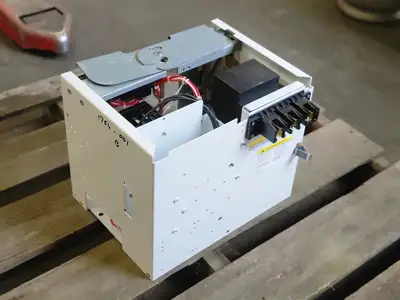 NEW SQUARE D MODEL 6