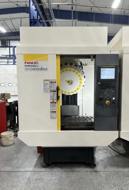 Used 2018 FANUC ROBODRILL ALPHA D21LIB5 Drilling & Tapping Centers Ohio US | Toolquip, Inc. #793238