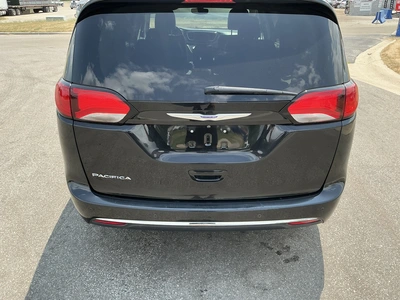 Used 2020 CHEVROLET PACIFICA Vans Michigan US | Miedema Asset Management Group #1321281