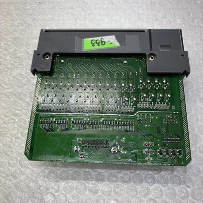USED Allen-Bradley 1746-IB32