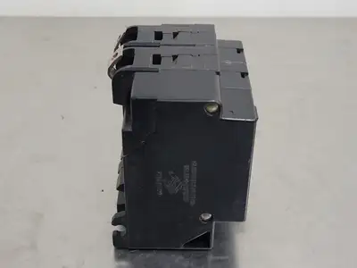 USED SQUARE D EHB4220