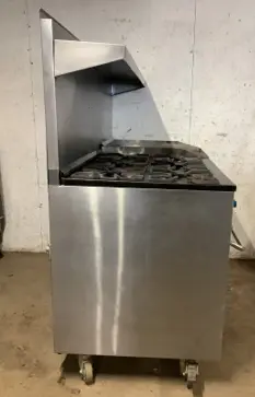 152-0779 Castle Stove Range w 6 Burners-24 Inch Griddle-2 Ovens