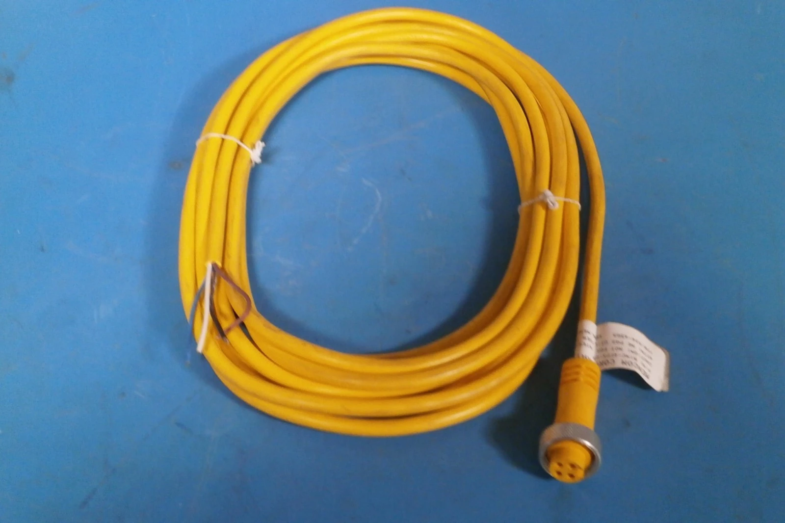 NEW MENCOM CABLE
