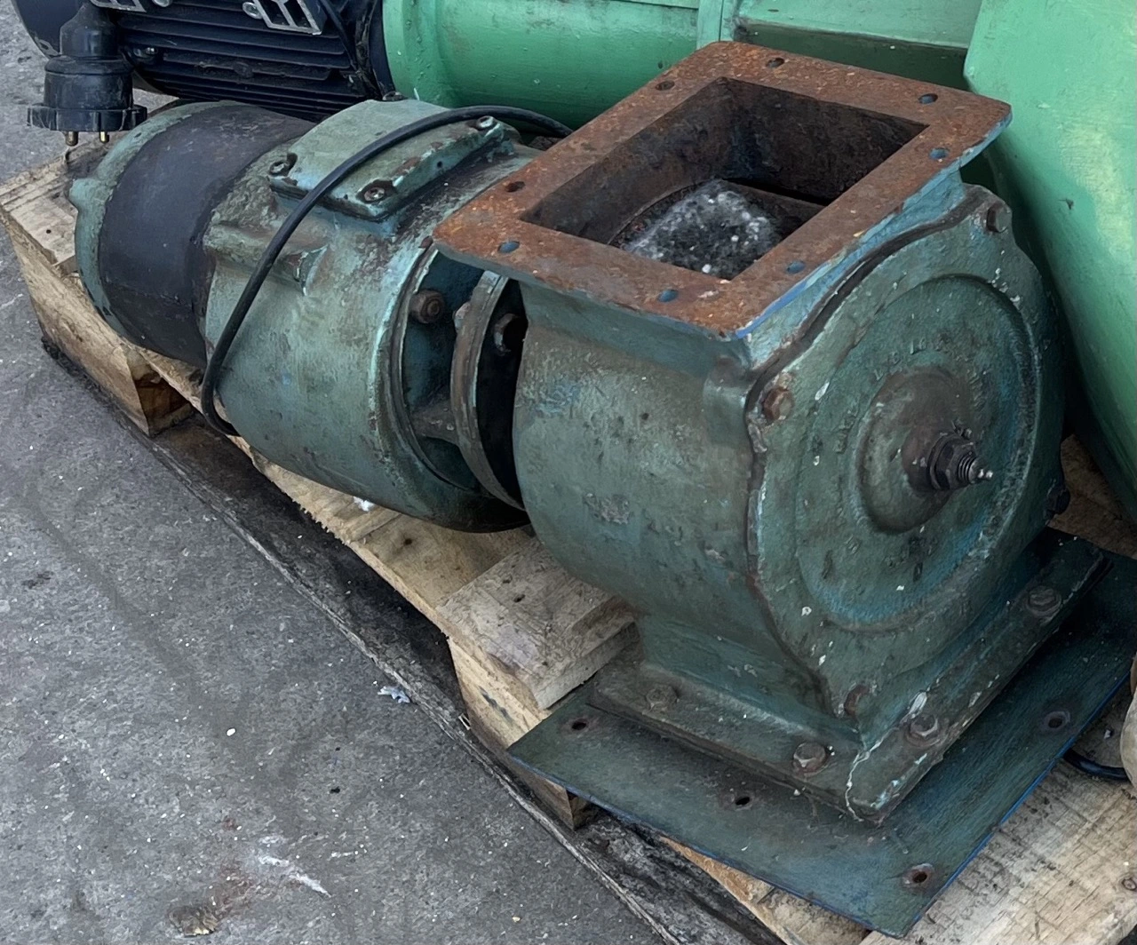 M/S Rotary Valve