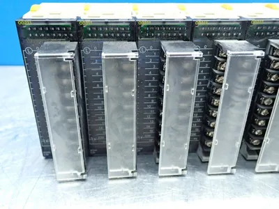 USED OMRON CJ1WOD212