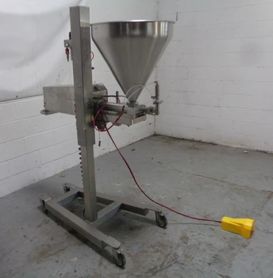 Used 2019 UNIFILLER UNIVERSAL 1000I SV FS Depositors California US | BakeryEquipment.com #1554788
