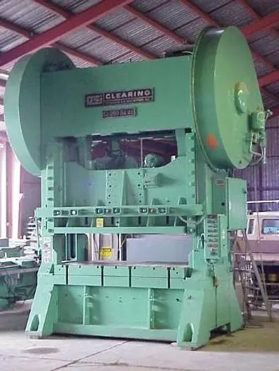 250 Ton Clearing Model S2-250-84-48 Straight Side Press; Double-Crank; Single Back Geared