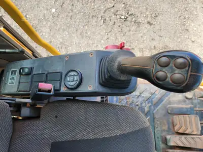 Used 2008 VOLVO EC210CL Crawler Excavators | Abele Tractor #1342872