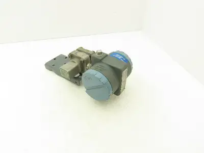 Foxboro 821GM-IS1NM2 Pressure Transmitter 1/2"NPT 12.5-65VDC 150PSI W/Bracket