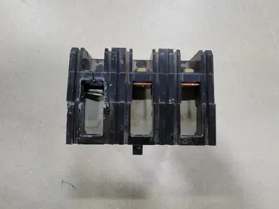 USED SQUARE D FHP3603015M