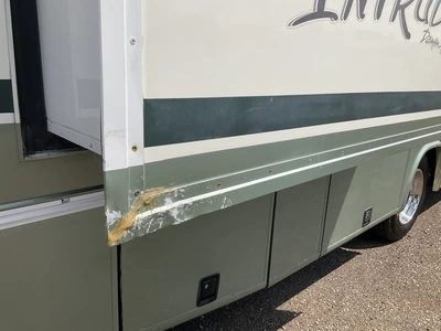 Used 2001 INTRUDER 349 INTRUDER Campers, Caravans, Motorhomes Michigan US | Miedema Asset Management Group #1337357