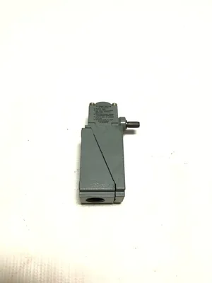 Allen-Bradley 802T-AP Oil Tight Limit Switch – Series F