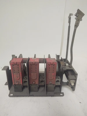 USED SQUARE D H-200-SV