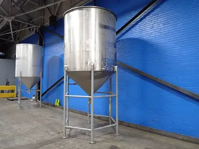 1667 Gallons S/s Tank