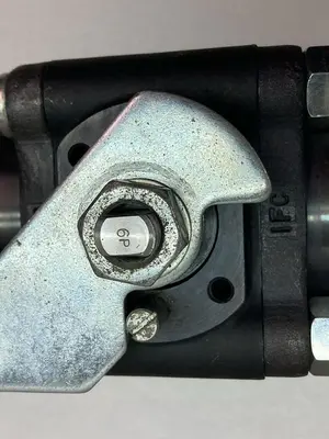 Used FLOWSERVE 24446TSE V77R R2 Valves/Fittings Ohio US | Surplus Asset Holdings #1365933