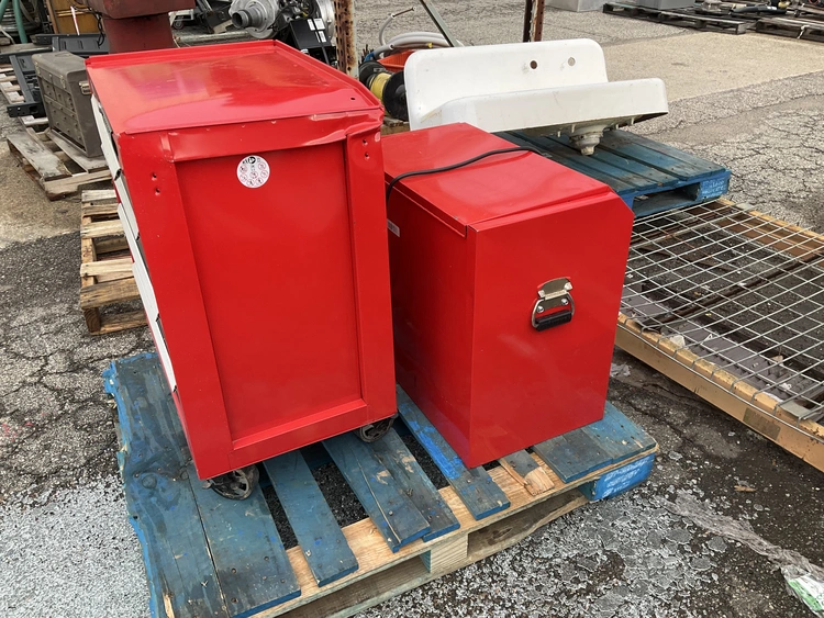 Used _UNKNOWN_ _UNKNOWN_ Tool Carts Michigan US | Miedema Asset Management Group #1406604