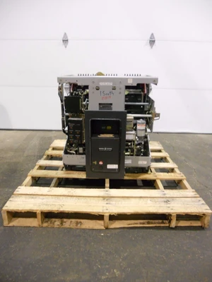 Used GE AKR-8D-100 Circuit Breakers Ohio US | Equipment Recovery Corp. #1329705