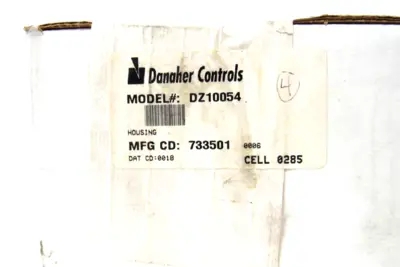 NEW SEALED DANAHER CONTROLS DZ10054 PLUG IN HOUSING