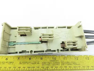 SIemens 
Siemens 8US1-061-5FK08 Busbar Adapter 600V NO. 8AWG