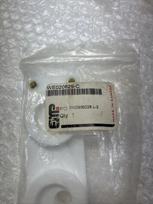 **  New plastic gaskets hole fasteners (QTY Of 4)WE020829-C  5502935228 L-2#