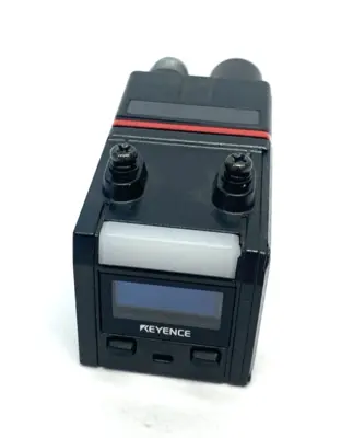 USED KEYENCE AI-POWERED CODE READER, WIDE-FIELD TYPE (2.3 MEGAPIXELS)