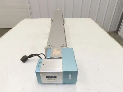 Yamaha B14R-950 Robot Servo Linear Actuator 950mm Travel Encoder Belt